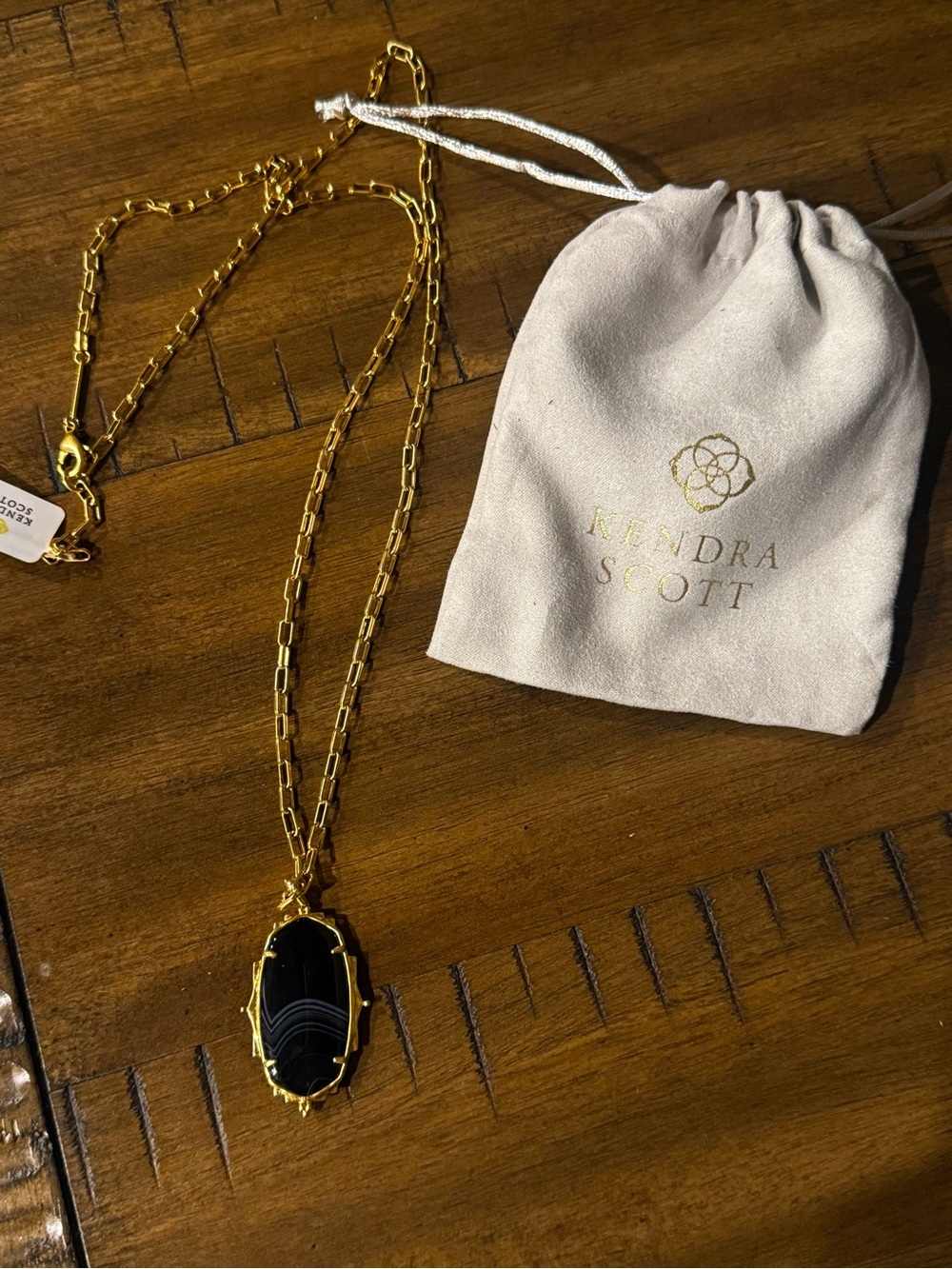 Kendra Scott Baroque Ella Vintage Gold Long Pendant Necklace Banded